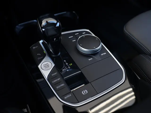 BMW 1 Serie 118i 2022 Benzine 17