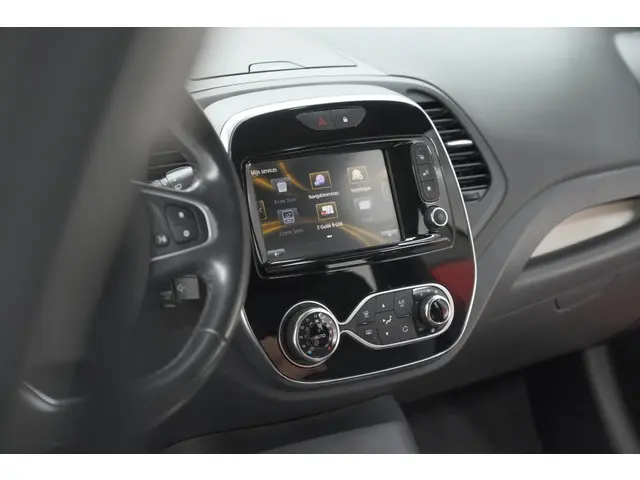 Renault Captur TCe 150 EDC Intens 2019 Benzine 56