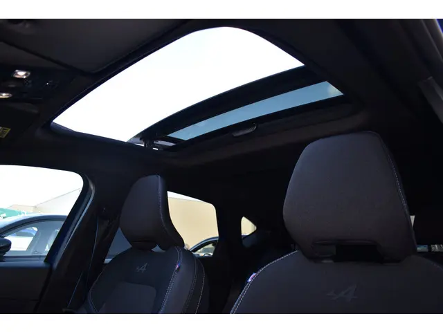 Renault Captur esprit Alpine 2026 Hybride Benzine 33