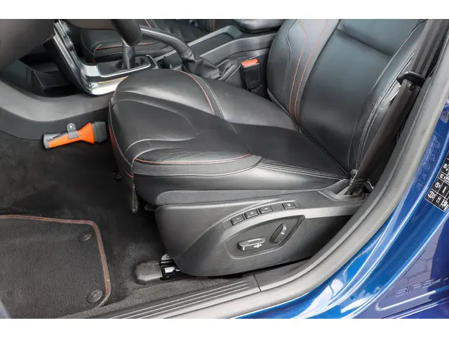 Volvo V40 2.0 D4 Ocean Race Business 2014 Diesel 23