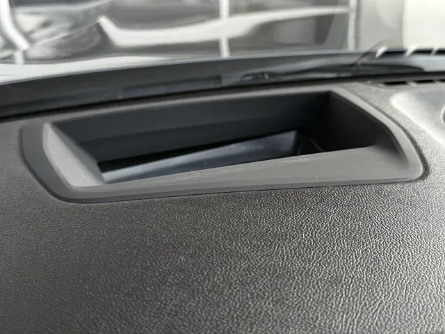 BMW 3 Serie 320i 2021 Benzine 28