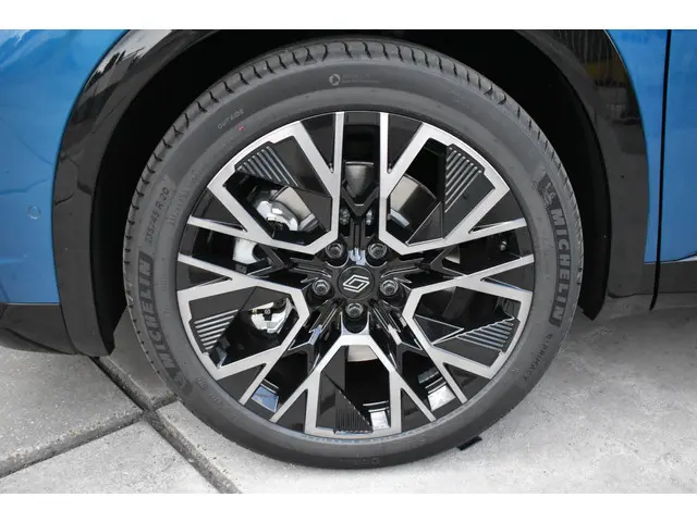 Renault Austral Techno 2026 Hybride Benzine 9