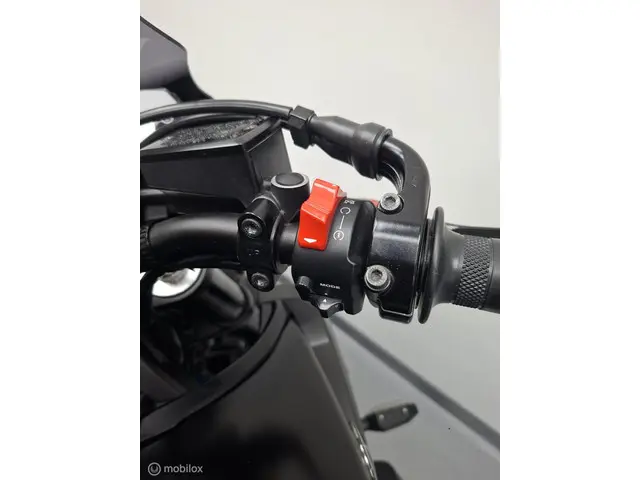 Yamaha MT 09 ABS 2017 Benzine 10