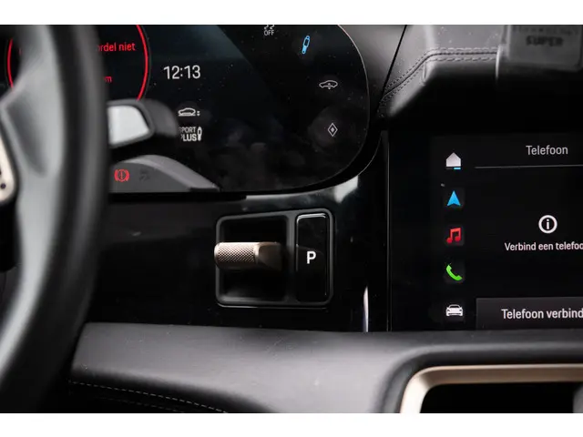 Porsche Taycan 4S Performance 84 kWh 2022 Elektrisch 32