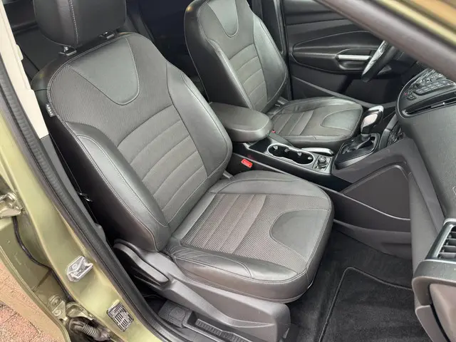 Ford Kuga 1.6 Titanium 4WD AUTOMAAT!! 2013 Benzine 8