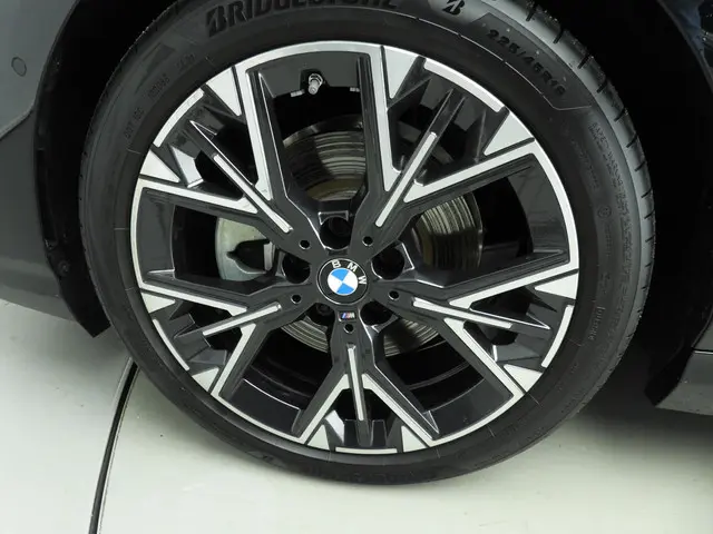 BMW 1 Serie 120 2025 Benzine 40