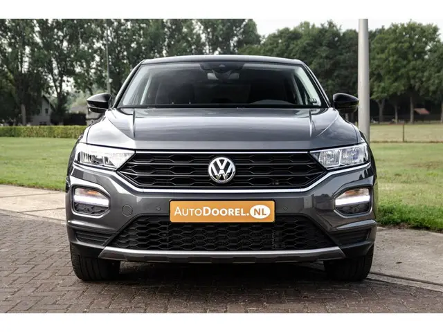 Volkswagen T-Roc 1.5 TSI Automaat 2019 Benzine 2