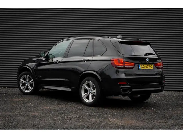 BMW X5 xDrive25d High Executive 2019 Diesel 13