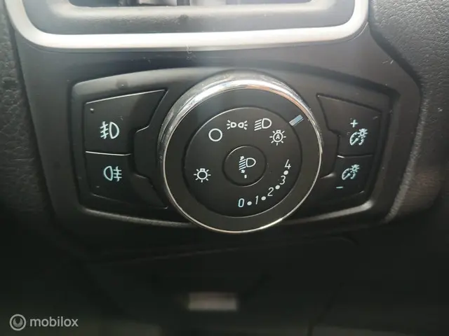 Ford Focus Wagon 1.0 EcoBoost Titanium 2013 Benzine 16