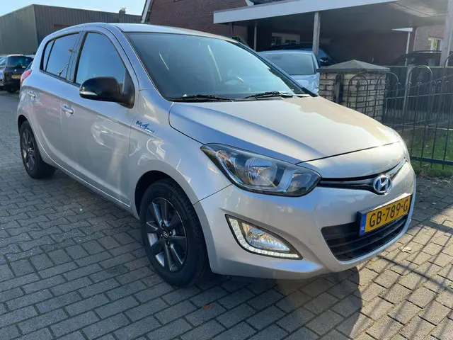 Hyundai i20 3