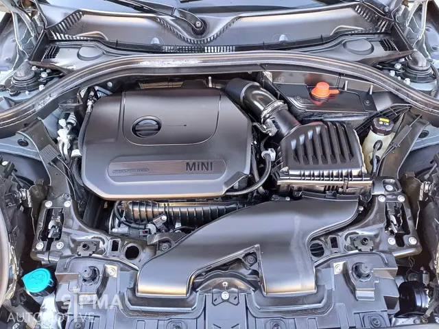 MINI Clubman 1.5 Cooper Business Edition 2020 Benzine 7