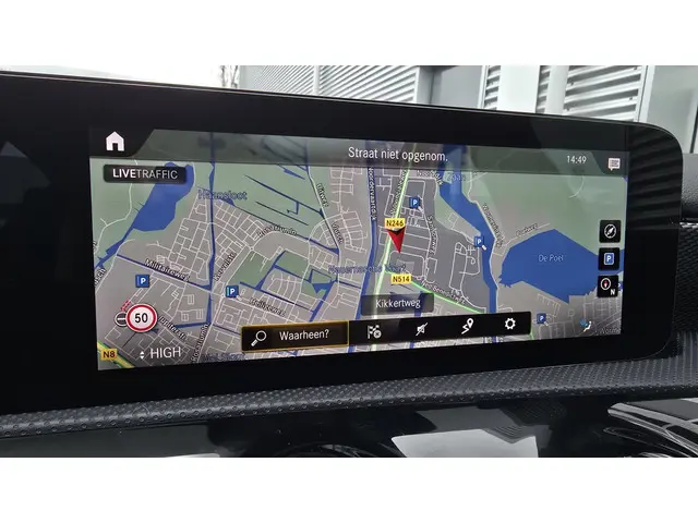 Mercedes-Benz A-Klasse 200 Luxury Line 2022 Benzine 34