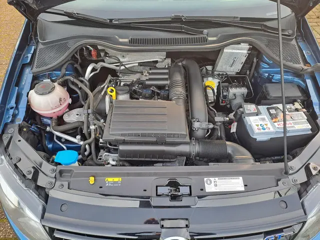 Volkswagen Polo 1.4 TSI BlueGT 2017 Benzine 18