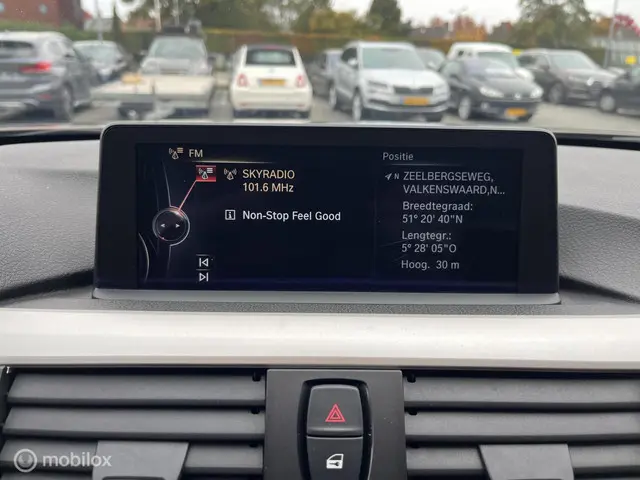 BMW 3 Serie 320i xDrive NAVI*CLIMA*TREKHAAK* 2014 Benzine 14