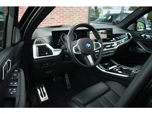 BMW X5 xDrive50e M-Sport Pro 2023 Hybride Benzine 93