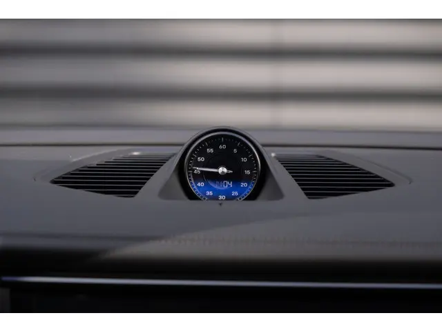 Porsche Macan Electric 4 S 100 kWh 2025 Elektrisch 30