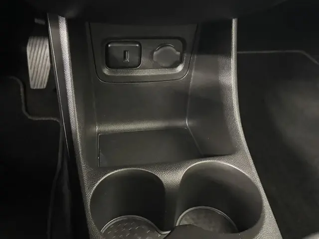 Opel KARL 1.0 Rocks Online Edition 2018 Benzine 27