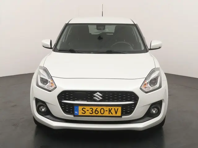 Suzuki Swift 1.2 Style Smart Hybrid 2023 Benzine 8