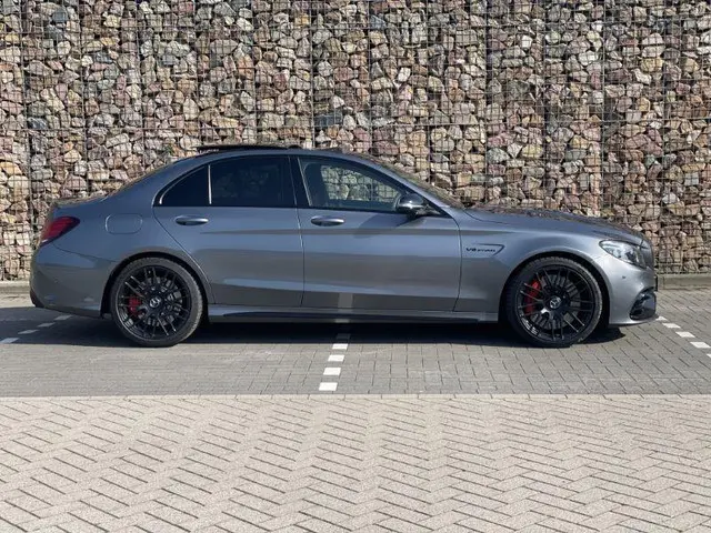Mercedes-Benz C-Klasse 63 AMG S Prem.Pl.P. 2019 Benzine 5