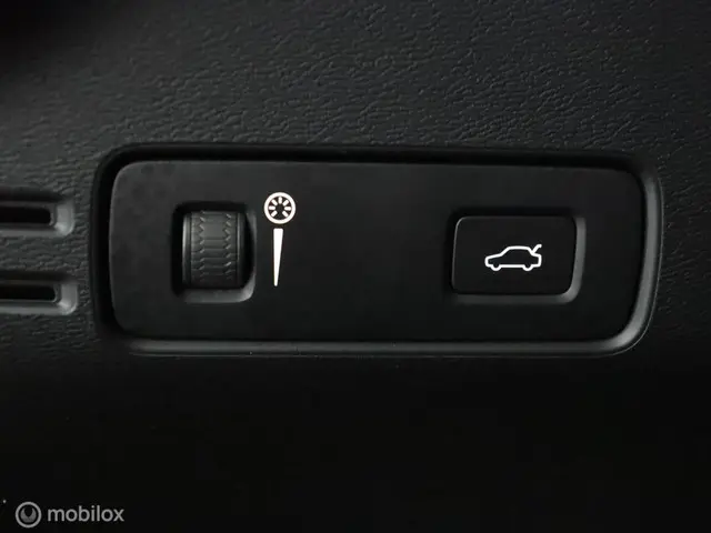 Volvo XC40 1.5 T2 Momentum automaat 2021 Benzine 53