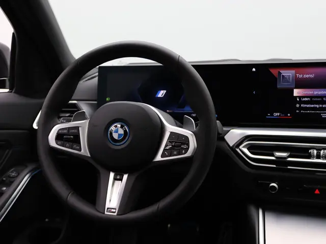 BMW 3 Serie Sedan 320e 2025 Hybride Benzine 9