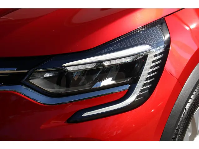 Renault Captur 1.0 TCe 100 Bi-Fuel Intens 2020 Benzine 26