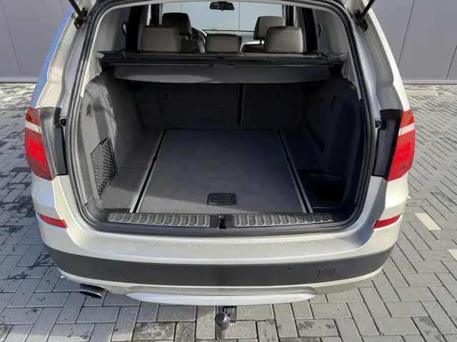 BMW X3 xDrive20i High Executive 2012 Benzine 23