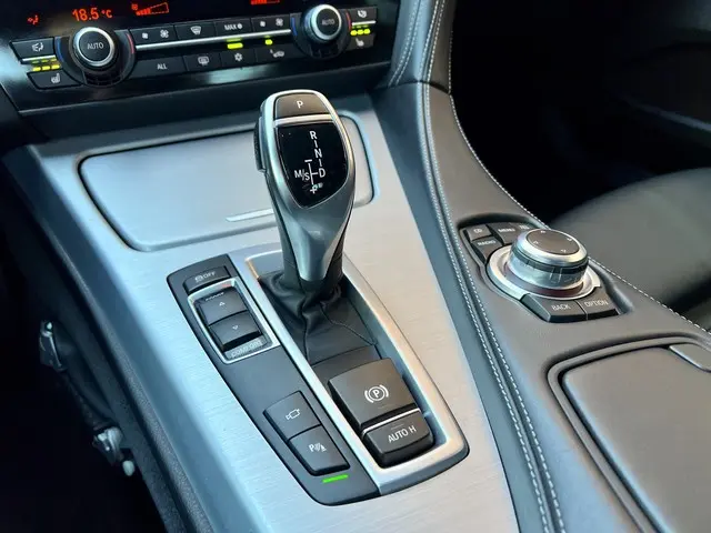 BMW 6 Serie Gran Coupé 640i High Executive 2012 Benzine 17