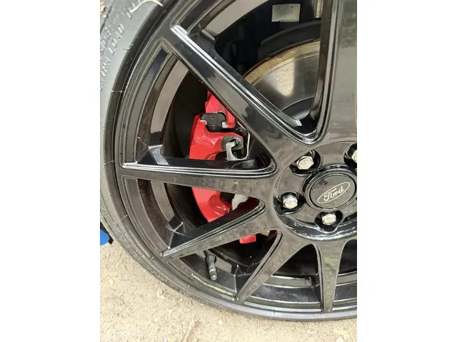 Ford Focus 2.3 EcoBoost ST-X BJ.2022 281pk 2022 Benzine 38