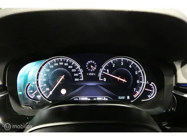 BMW 5 Serie 530i High Executive 2018 Benzine 15