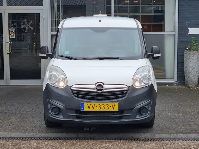 Opel Combo 1.6 CDTi L1H1 Edition 2016 Diesel 8