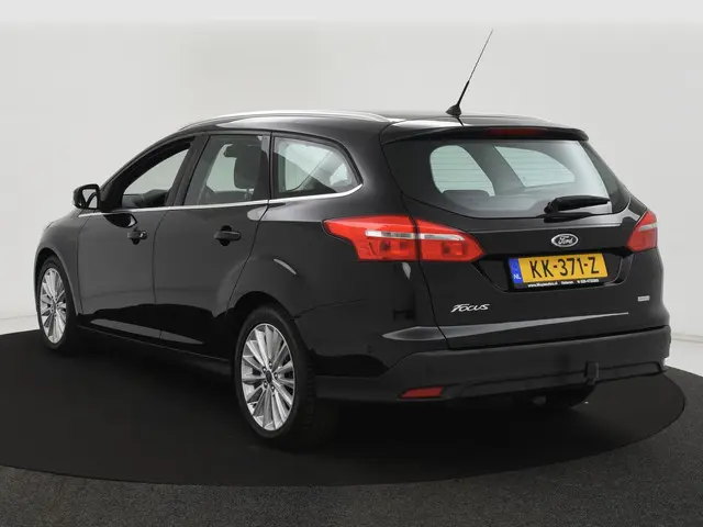 Ford Focus Wagon 1.0 125PK Titanium 2016 Benzine 6