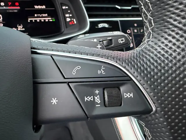 Audi Q8 55 TFSI quattro Pro Line Advanced 2022 Benzine 18