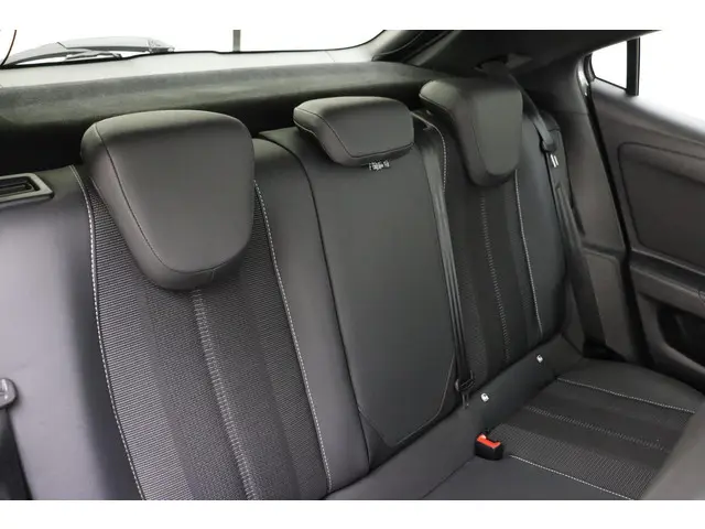 Opel Mokka 1.2 Turbo Business Elegance 2021 Benzine 17