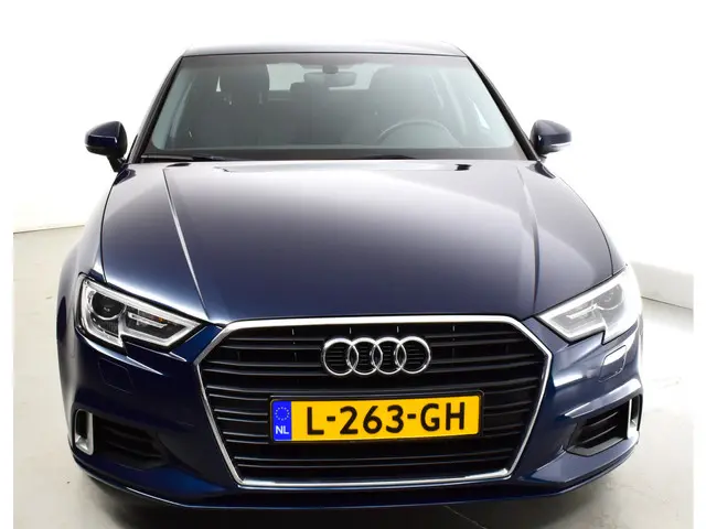 Audi A3 Limousine 35 TFSI Advance Sport 2020 Benzine 5