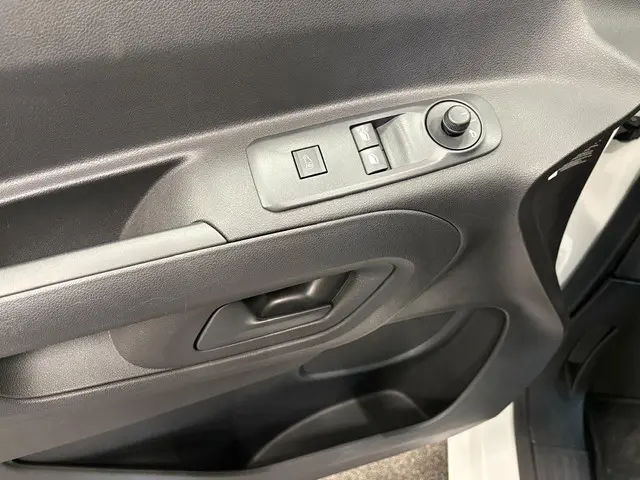 Peugeot Partner 1.5 BlueHDI Premium Long 2022 Diesel 20