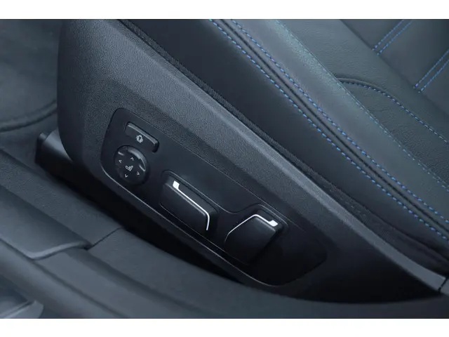BMW i4 eDrive40 2024 Elektrisch 18