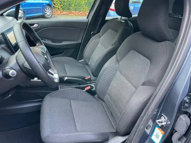 Renault Clio 1.0 TCe Zen, Navi, Pdc, 2020 Benzine 7