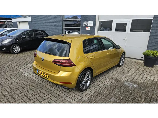 Volkswagen Golf 1.5 TSI JOIN R-Line 2018 Benzine 6