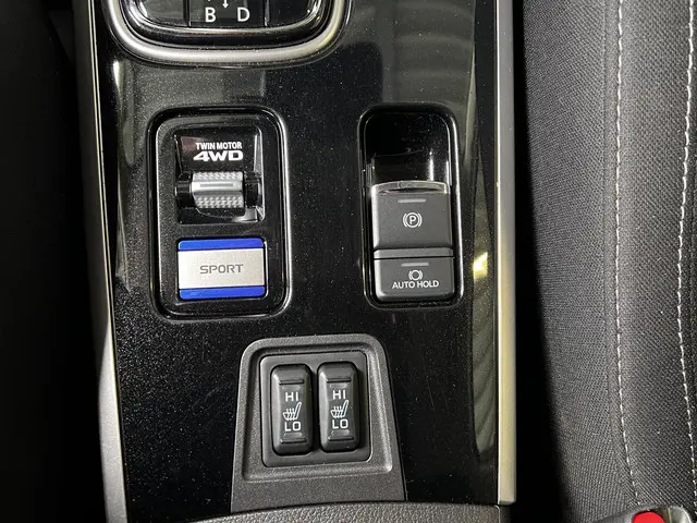 Mitsubishi Outlander 2.4 PHEV Pure+ 2020 Hybride Benzine 19