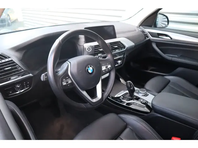 BMW X3 xDrive30e 2020 Hybride Benzine 6