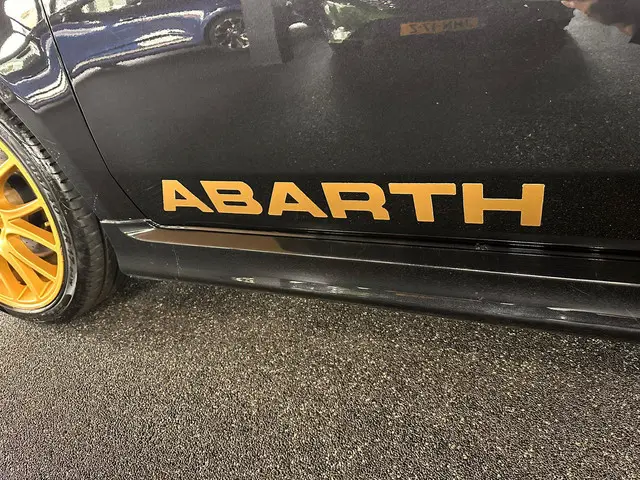 Abarth 500 595 1.4 T-Jet Scorpioneoro 2021 Benzine 32