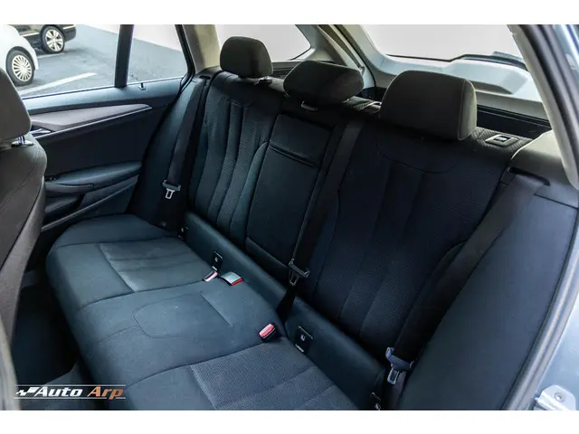 BMW 5 Serie Touring 520d xDrive Executive 2018 Diesel 22