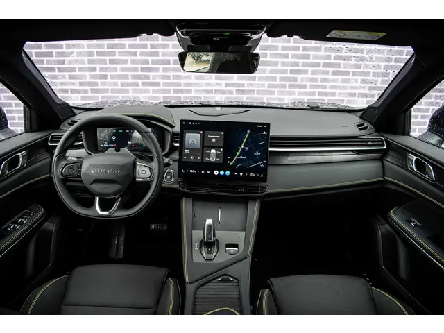 Lynk & Co 01 1.5 Plug-in Hybrid Core 2025 Hybride Benzine 5