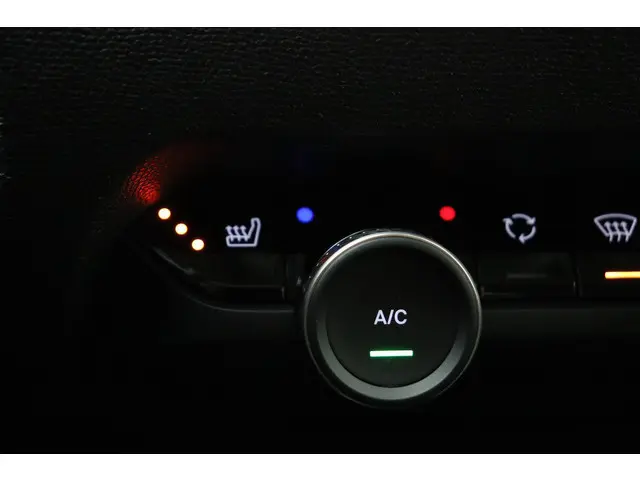 Citroën ë-C4 Shine 50 kWh 2021 Elektrisch 26
