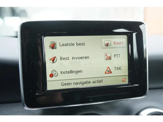 Mercedes-Benz A-Klasse 180 Ambition 2015 Benzine 22