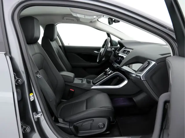 Jaguar I-PACE EV400 S 90 kWh AWD 2018 Elektrisch 11