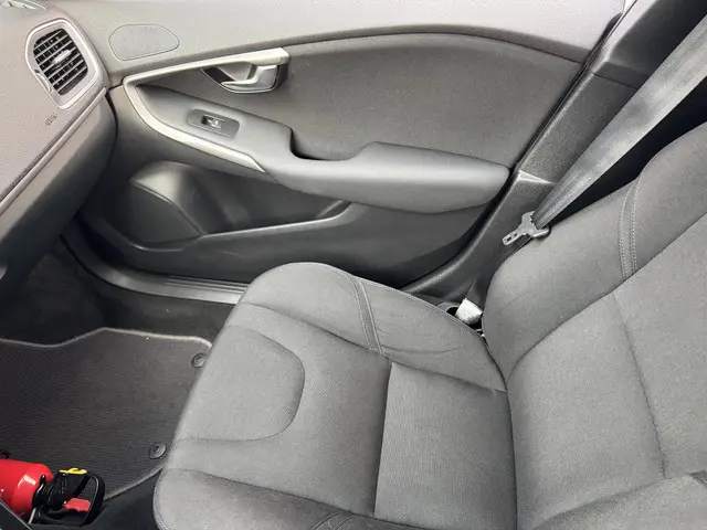 Volvo V40 2.0 D2 Nordic+ 2016 Diesel 27