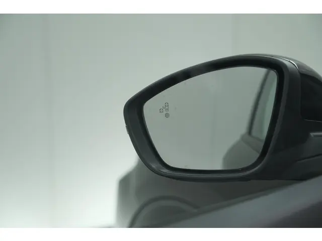 Peugeot 2008 PureTech 130 EAT8 Allure 2024 Benzine 20