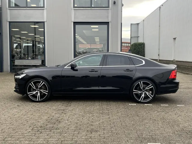 Volvo S90 2.0 T4 Inscription 2018 Benzine 50
